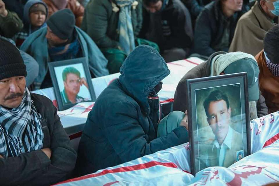Hazara families sitting with coffins of loved ones brutally killed by Pakistani ISIS